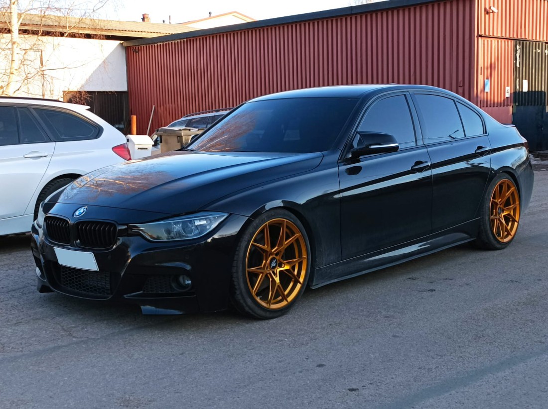 Oracal CA 20% ja 35% + OC TPU Light Black lamppukalvo