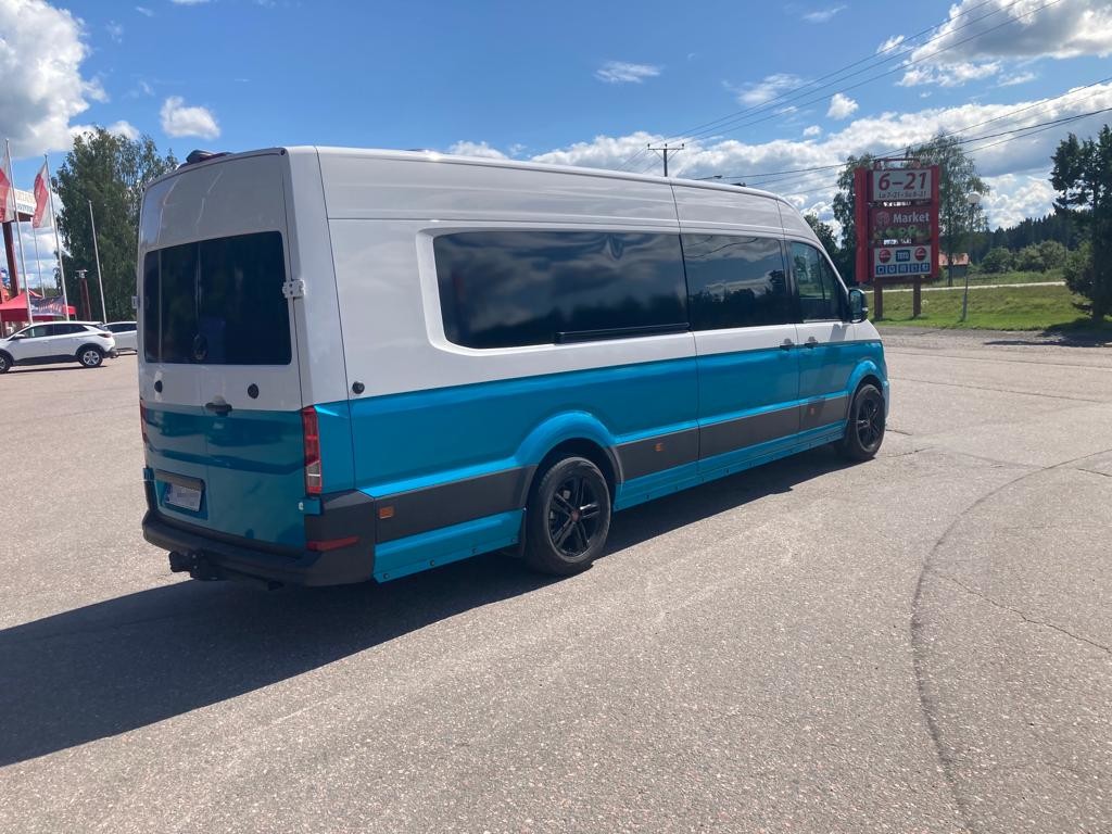Pakettiautojen teippaukset