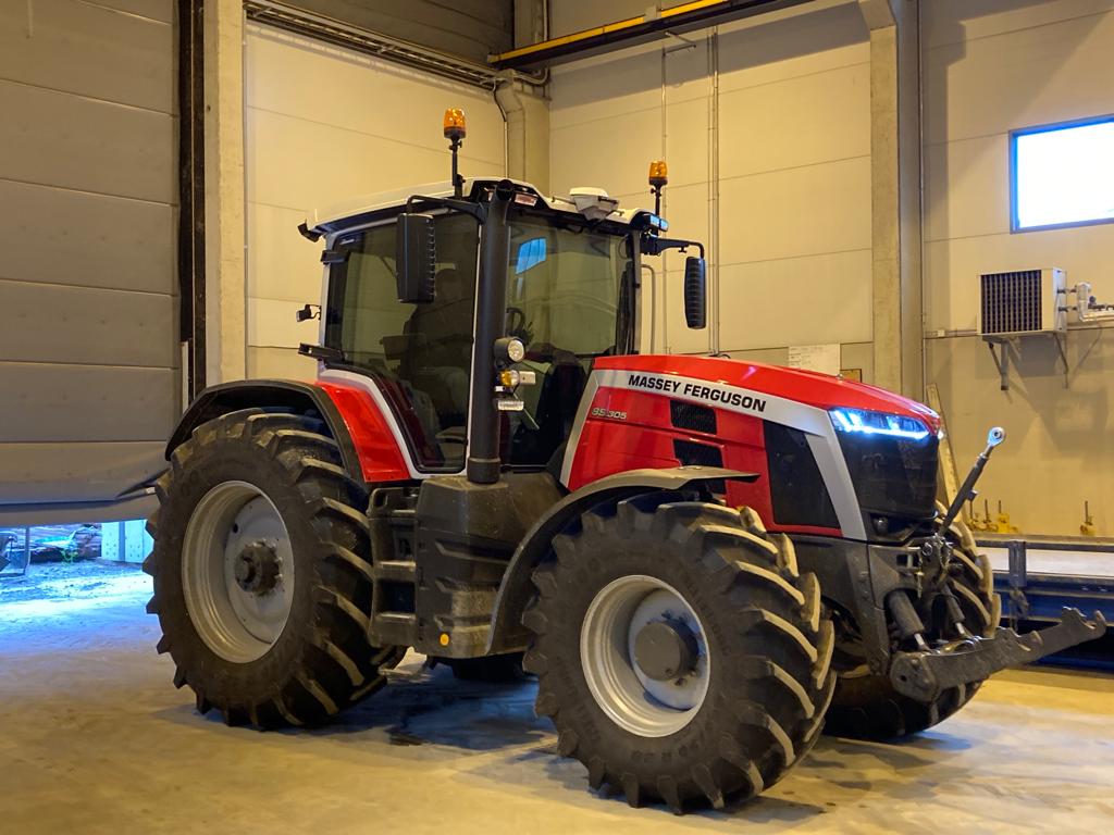Massey Ferguson tummennus
